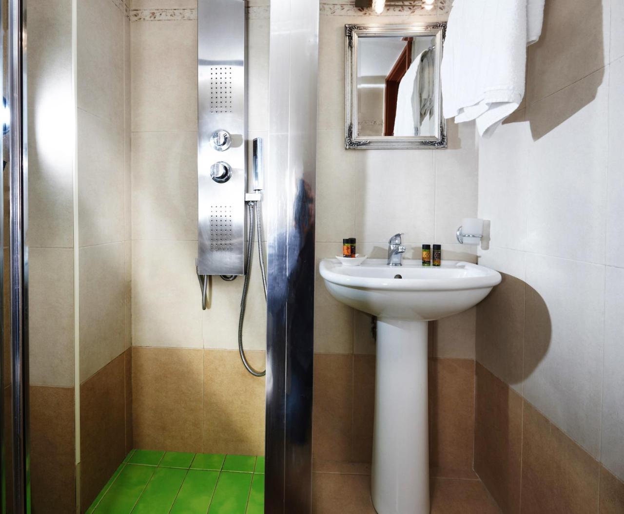 Archontiko Old Town Suites Resmo Dış mekan fotoğraf