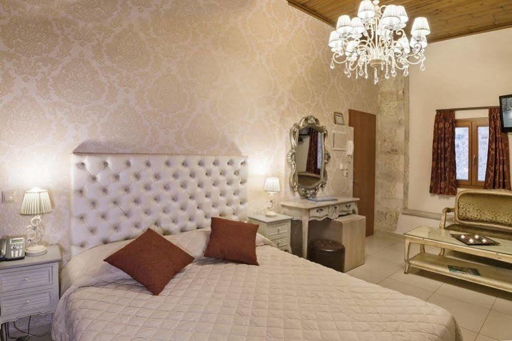 Archontiko Old Town Suites Resmo Dış mekan fotoğraf